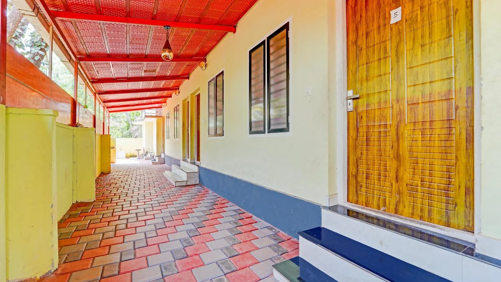 Hotel O Iq Rooms Varakal