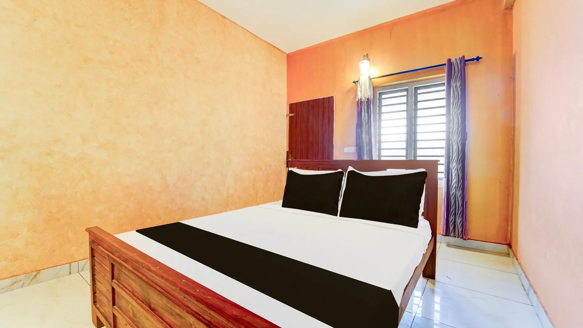 Hotel O Iq Rooms Varakal India
